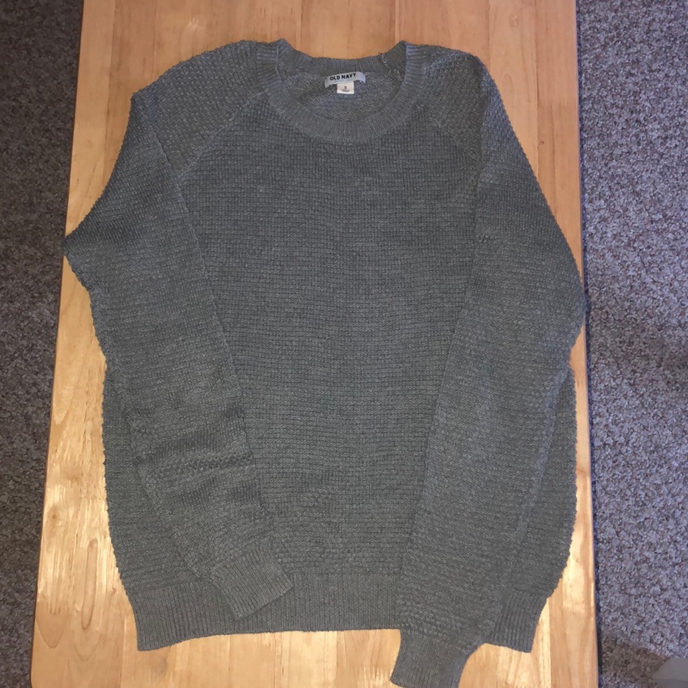 Gray old navy sweater